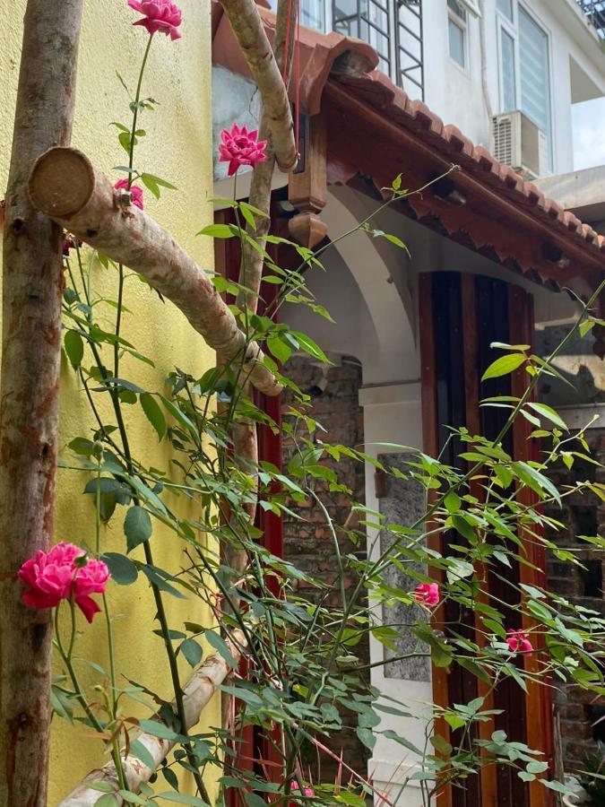 Seven Homestay Hue Zewnętrze zdjęcie